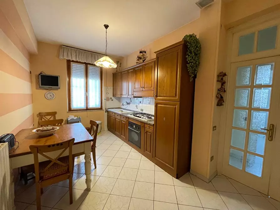 Immagine 3 di Appartamento in vendita  a Vinci