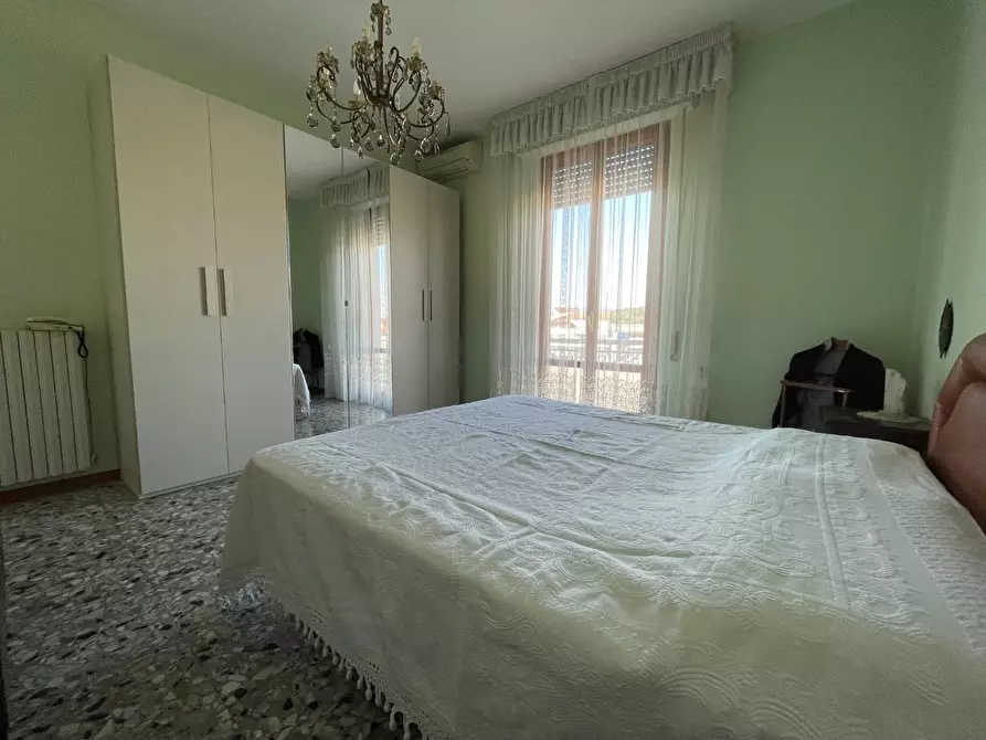 Immagine 16 di Appartamento in vendita  a Vinci