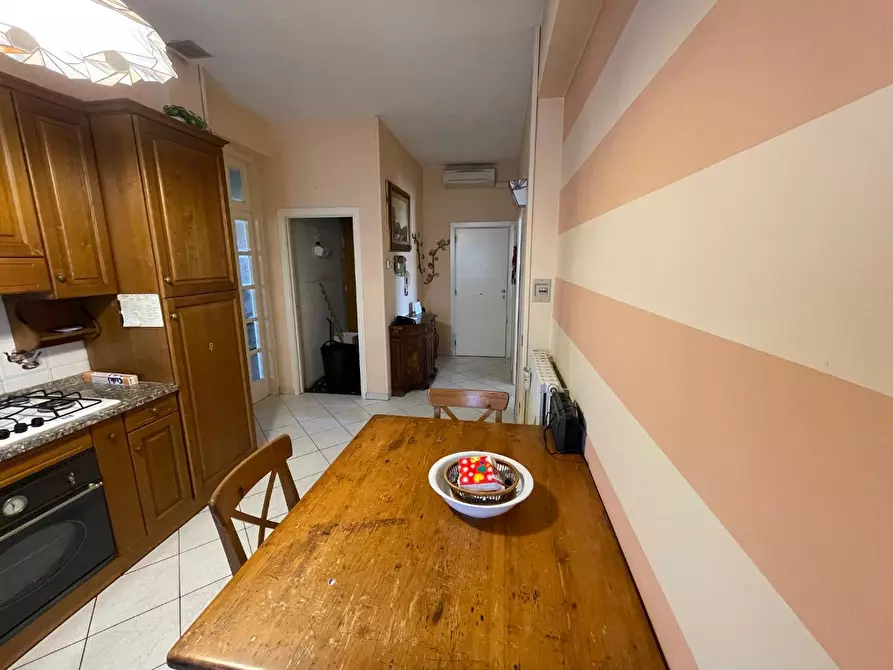 Immagine 5 di Appartamento in vendita  a Vinci