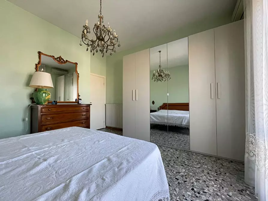 Immagine 17 di Appartamento in vendita  a Vinci