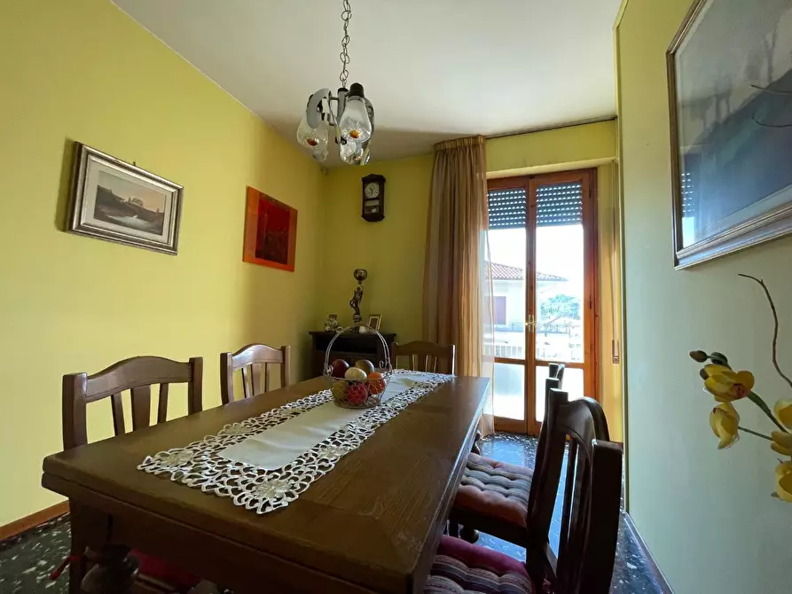 Immagine 9 di Appartamento in vendita  a Vinci