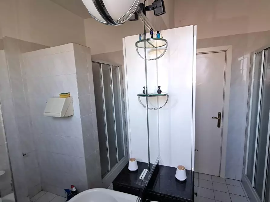 Immagine 24 di Appartamento in vendita  a Vinci