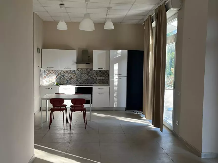 Immagine 10 di Appartamento in affitto  a Sarzana