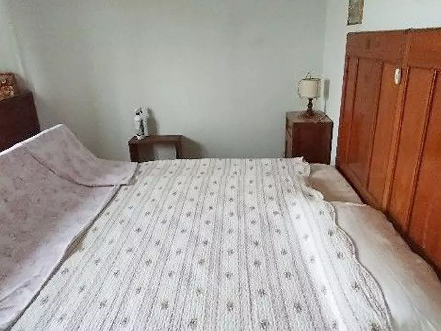 Immagine 35 di Casa indipendente in vendita  a Massarosa