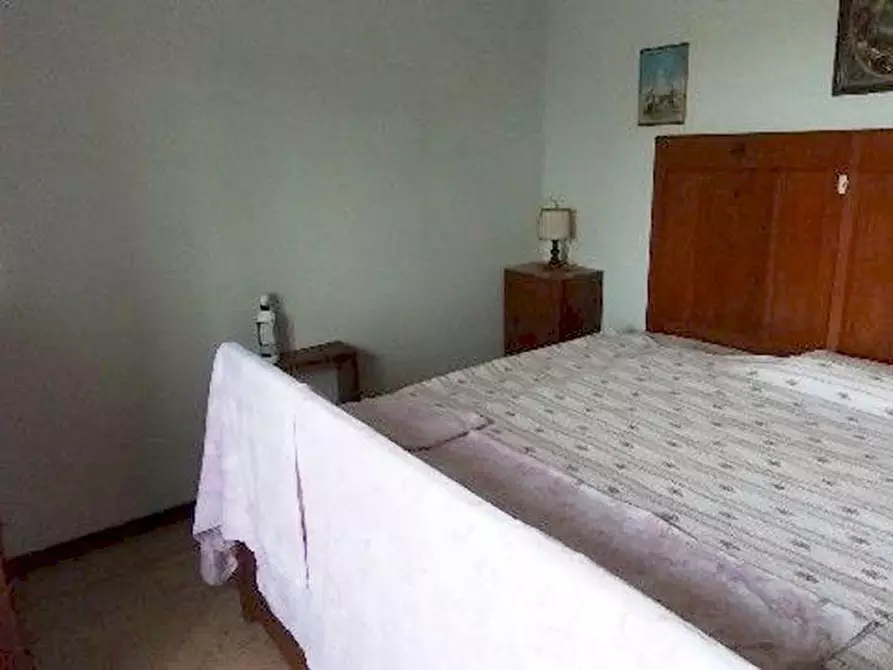 Immagine 33 di Casa indipendente in vendita  a Massarosa