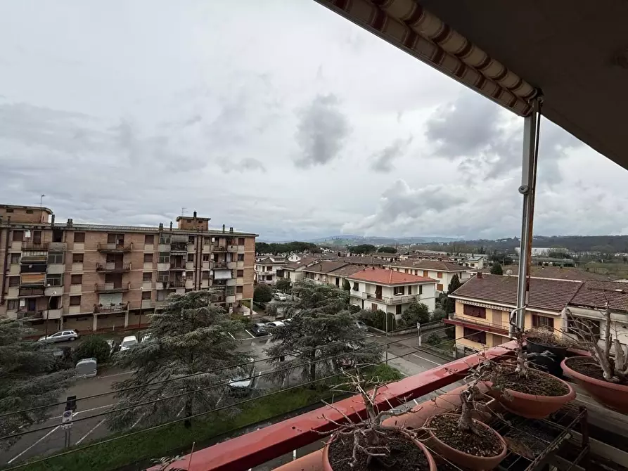 Immagine 12 di Appartamento in vendita  a Certaldo