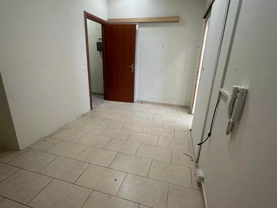 Immagine 1 di Laboratorio in vendita  a Vicopisano