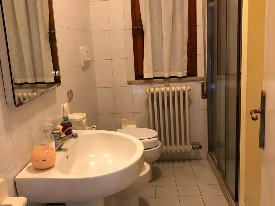 Immagine 7 di Villa in vendita  a Ponsacco