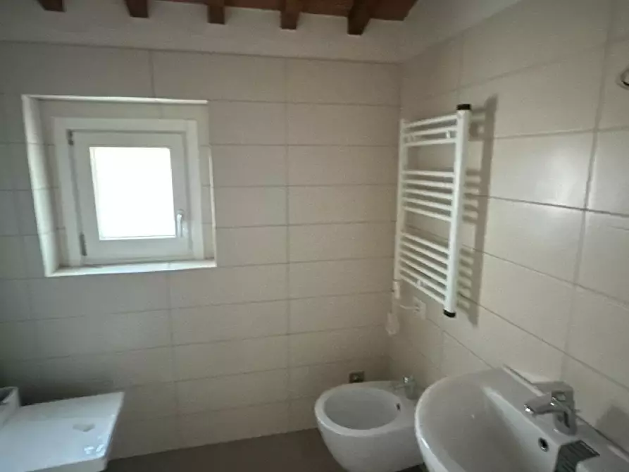 Immagine 11 di Appartamento in vendita  a Sovicille