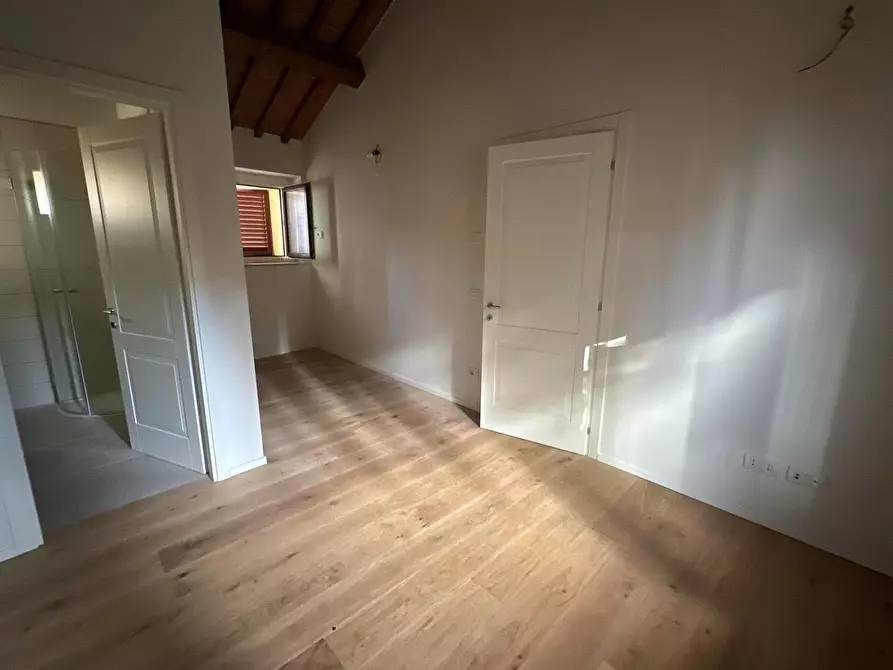 Immagine 18 di Appartamento in vendita  a Sovicille