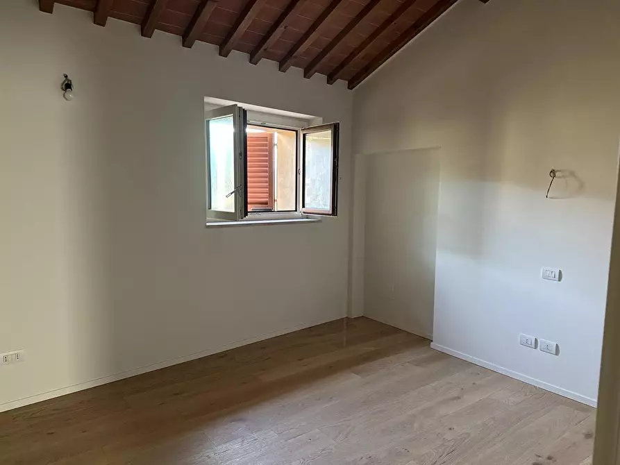 Immagine 13 di Appartamento in vendita  a Sovicille