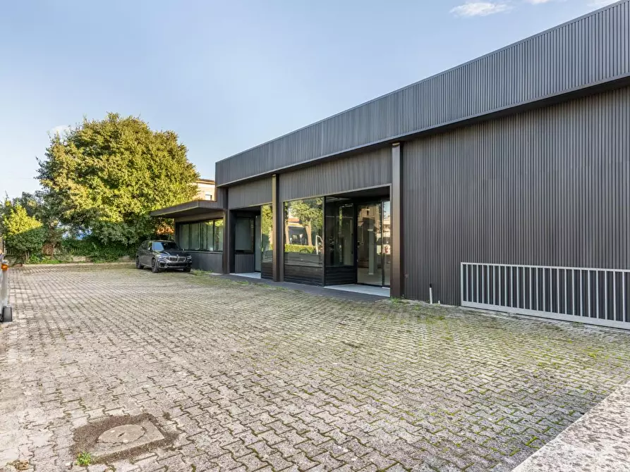 Immagine 110 di Capannone industriale in vendita  a Calcinaia