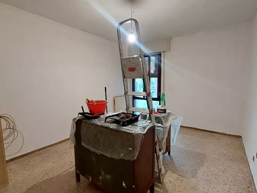 Immagine 12 di Appartamento in vendita  a Pontedera