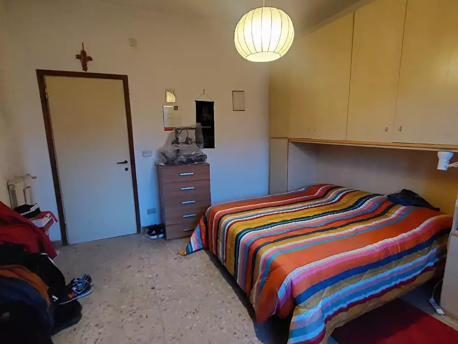 Immagine 5 di Appartamento in vendita  a Pontedera