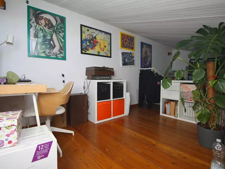 Immagine 20 di Casa colonica in vendita  a Empoli