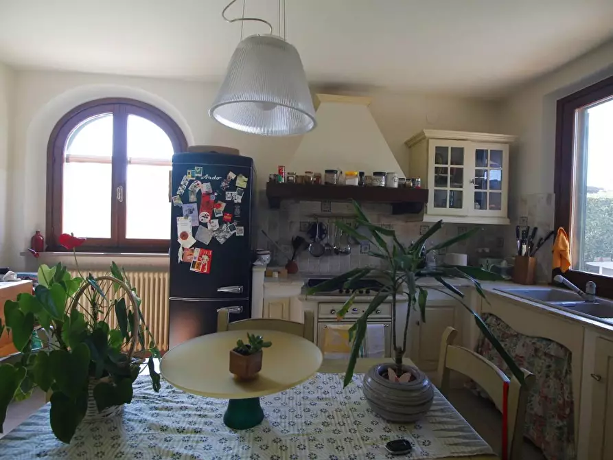 Immagine 6 di Casa colonica in vendita  a Empoli