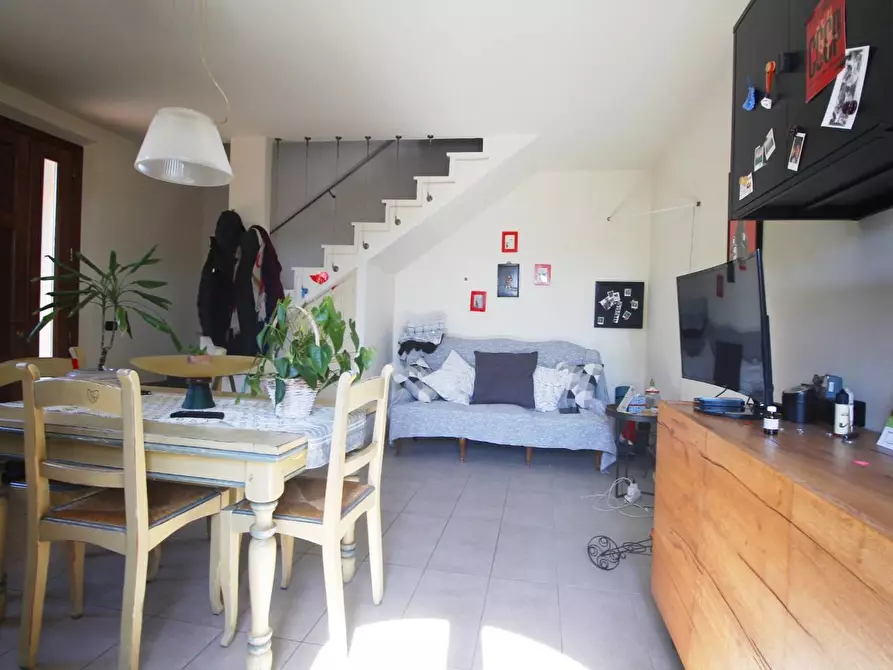 Immagine 8 di Casa colonica in vendita  a Empoli