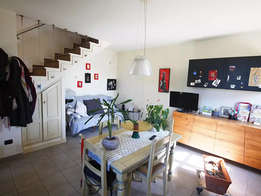 Immagine 9 di Casa colonica in vendita  a Empoli