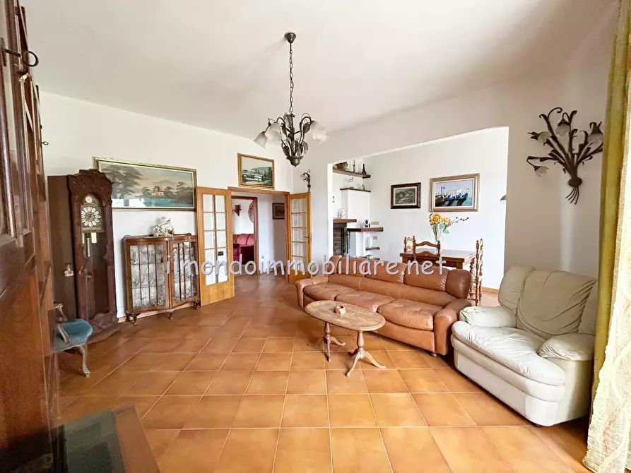 Immagine 16 di Porzione di casa in vendita  a Rosignano Marittimo