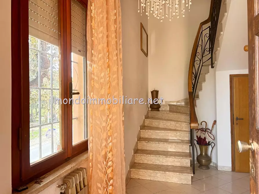 Immagine 5 di Porzione di casa in vendita  a Rosignano Marittimo