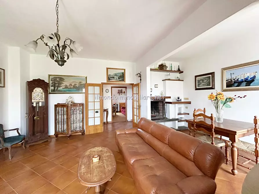 Immagine 15 di Porzione di casa in vendita  a Rosignano Marittimo