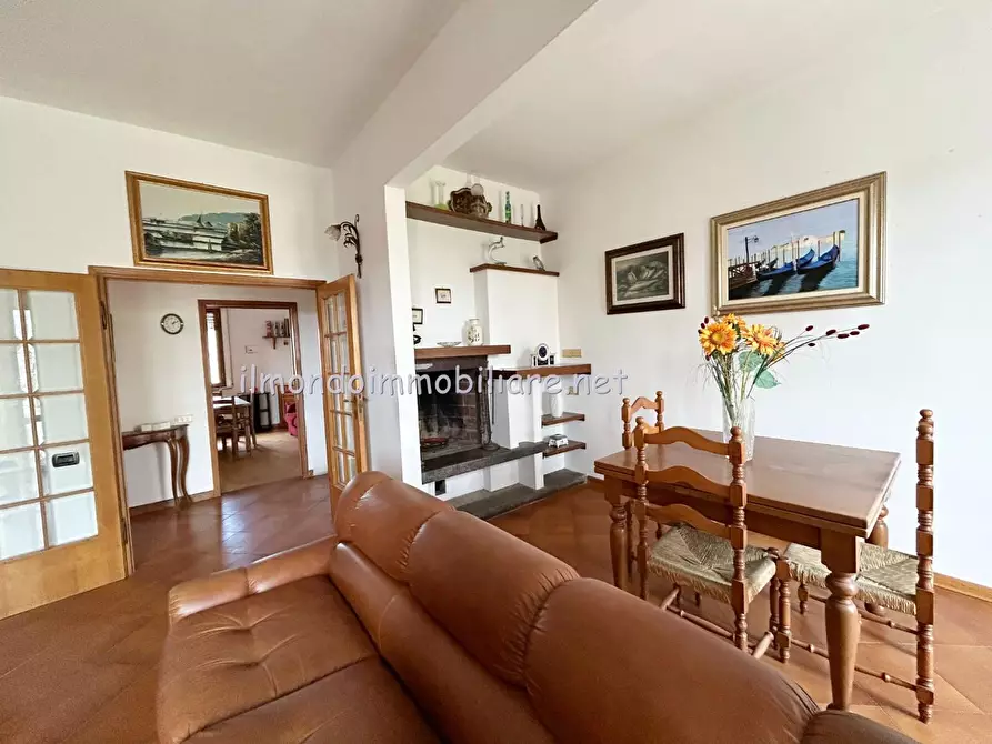 Immagine 13 di Porzione di casa in vendita  a Rosignano Marittimo