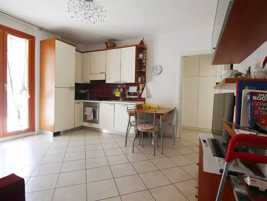 Immagine 4 di Appartamento in vendita  a Empoli