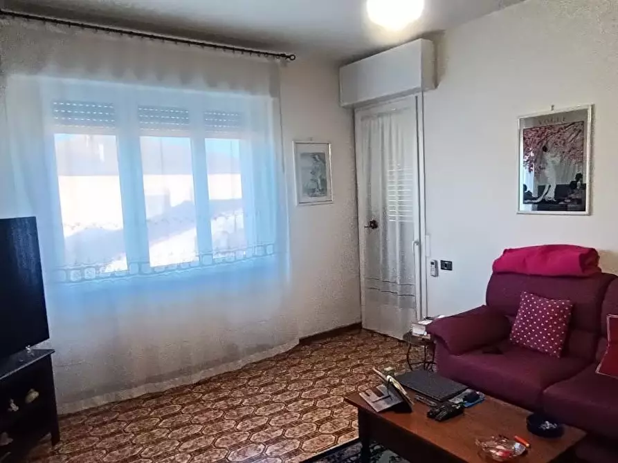 Immagine 3 di Appartamento in vendita  a San Giuliano Terme