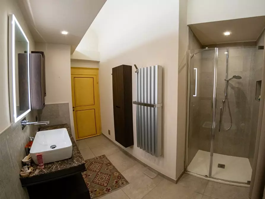 Immagine 42 di Appartamento in vendita  a Pisa