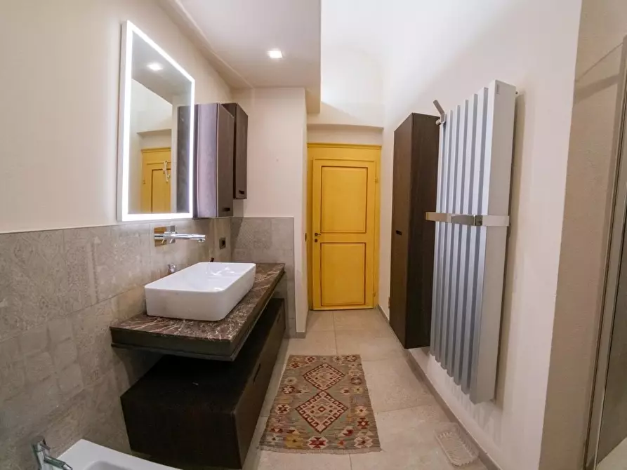 Immagine 41 di Appartamento in vendita  a Pisa