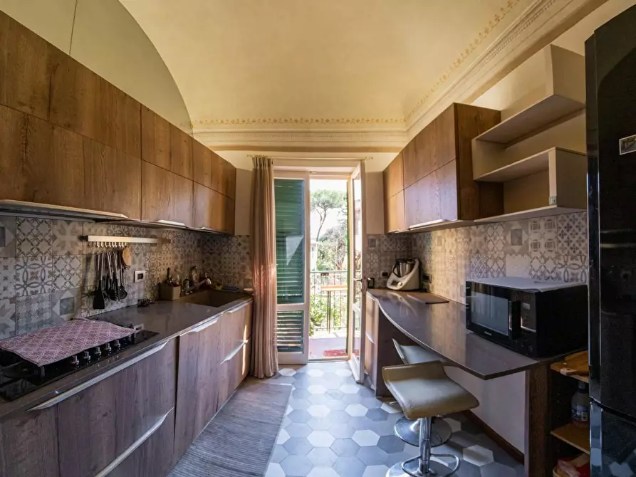 Immagine 44 di Appartamento in vendita  a Pisa