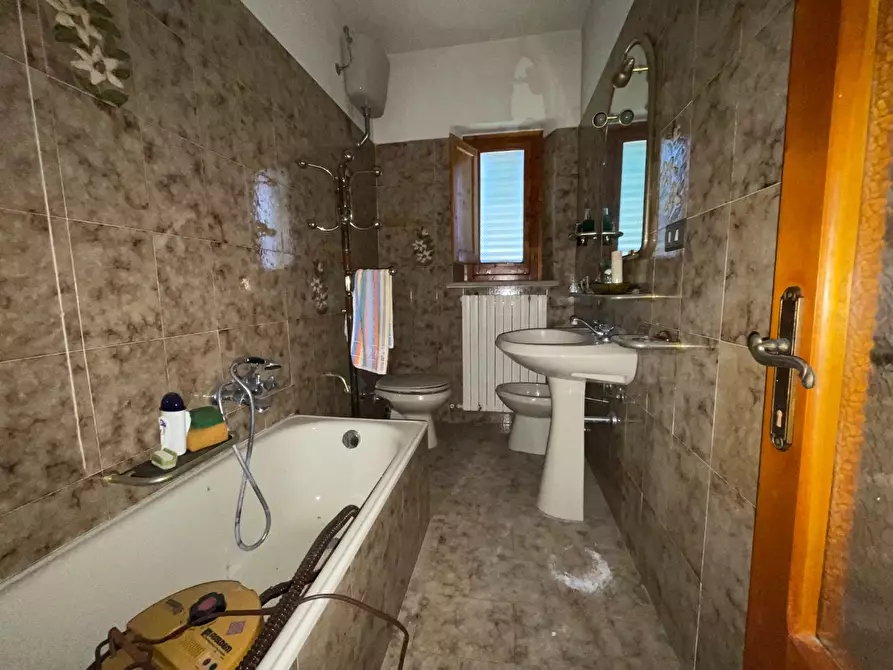 Immagine 33 di Casa indipendente in vendita  a Montaione