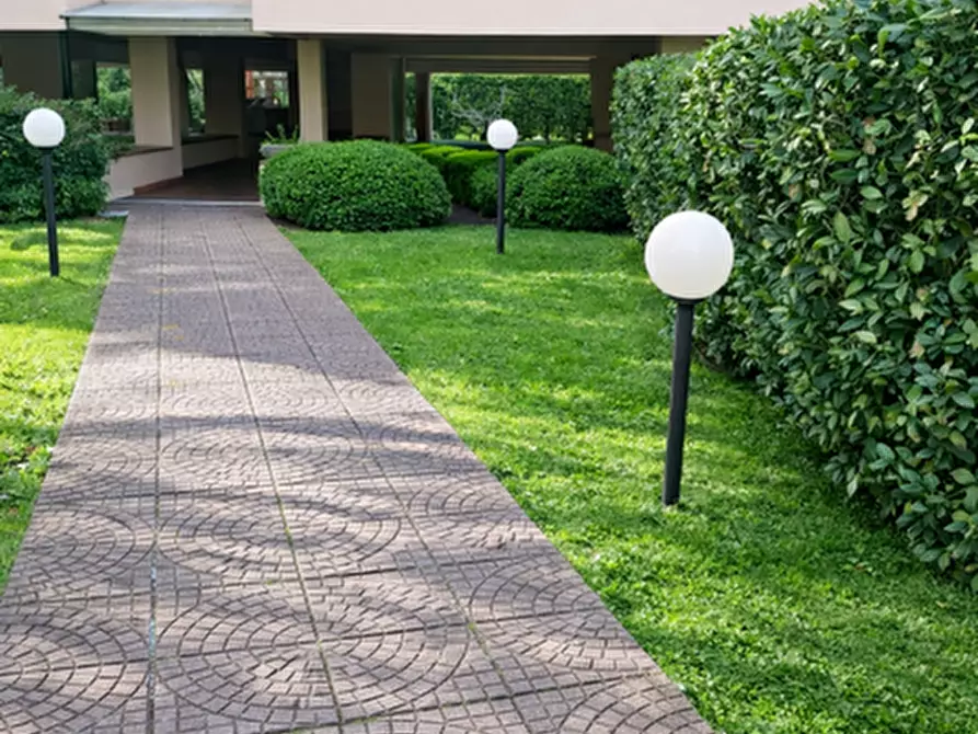 Immagine 1 di Appartamento in vendita  a Pisa