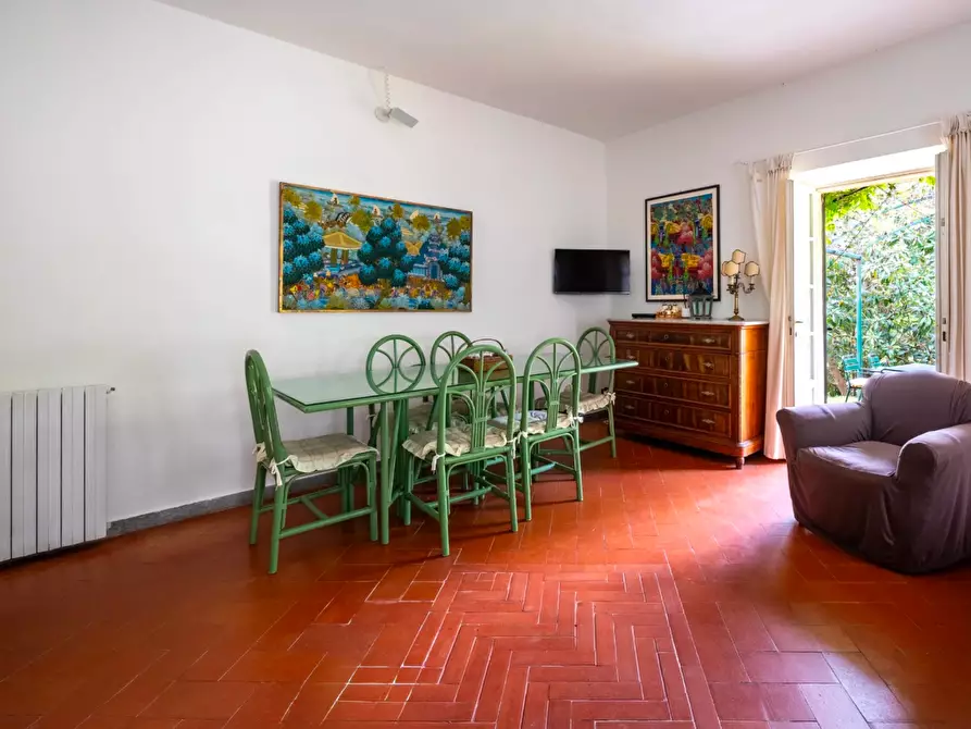 Immagine 53 di Casa colonica in vendita  a Vecchiano