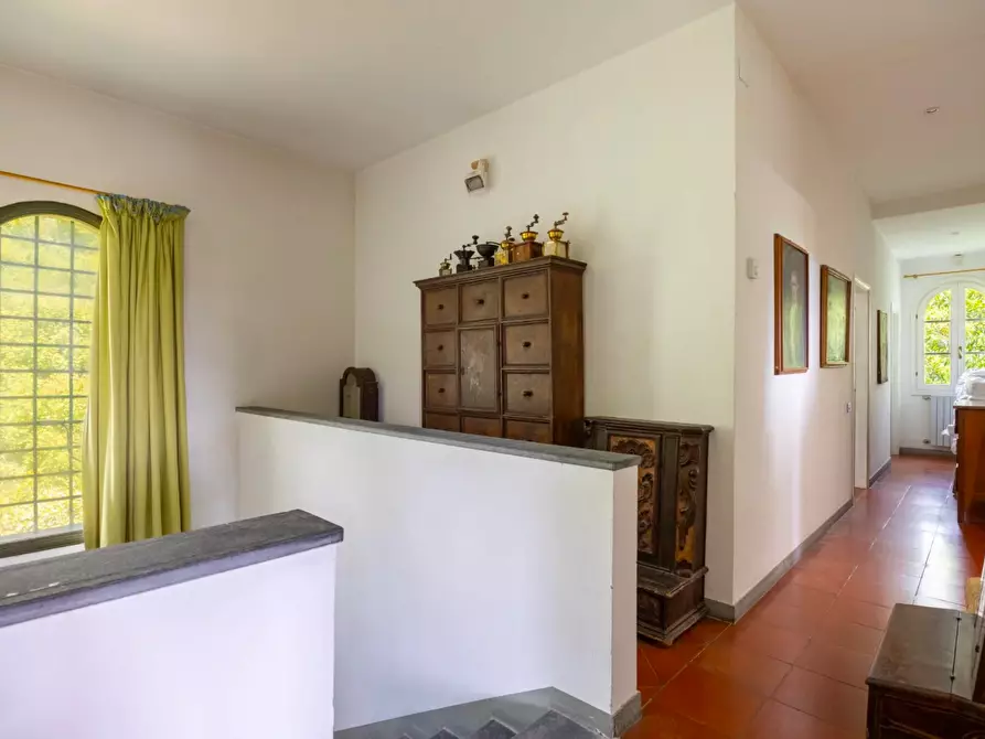 Immagine 34 di Casa colonica in vendita  a Vecchiano