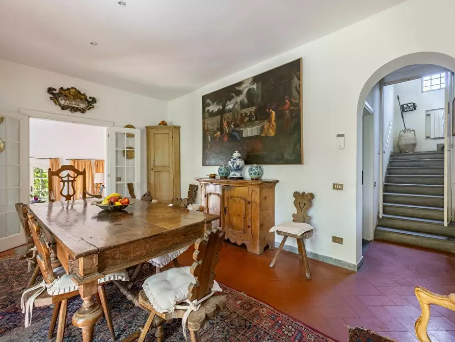 Immagine 53 di Casa colonica in vendita  a Vecchiano