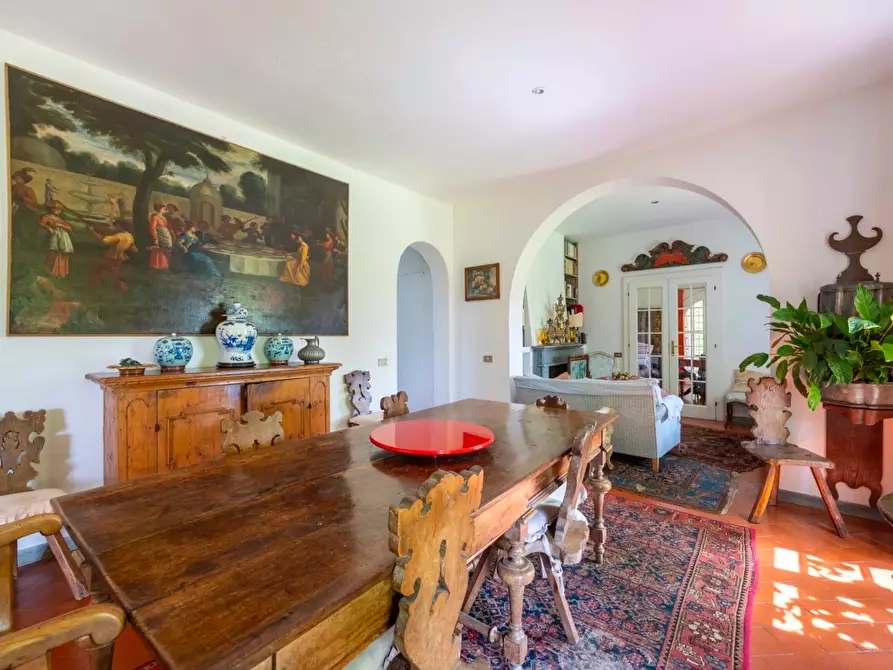 Immagine 28 di Casa colonica in vendita  a Vecchiano