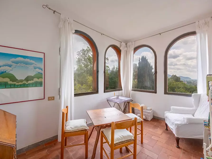 Immagine 58 di Casa colonica in vendita  a Vecchiano