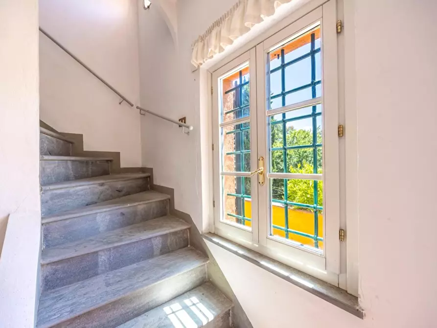 Immagine 34 di Casa colonica in vendita  a Vecchiano