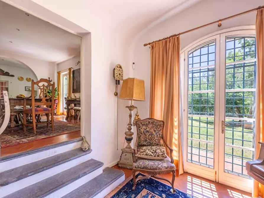 Immagine 75 di Casa colonica in vendita  a Vecchiano