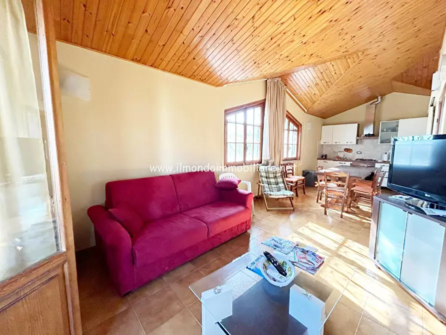 Immagine 2 di Casa semindipendente in vendita  a Rosignano Marittimo