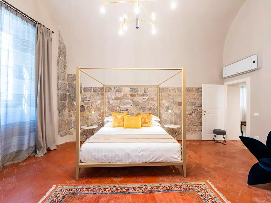 Immagine 40 di Palazzo in vendita  a Pisa