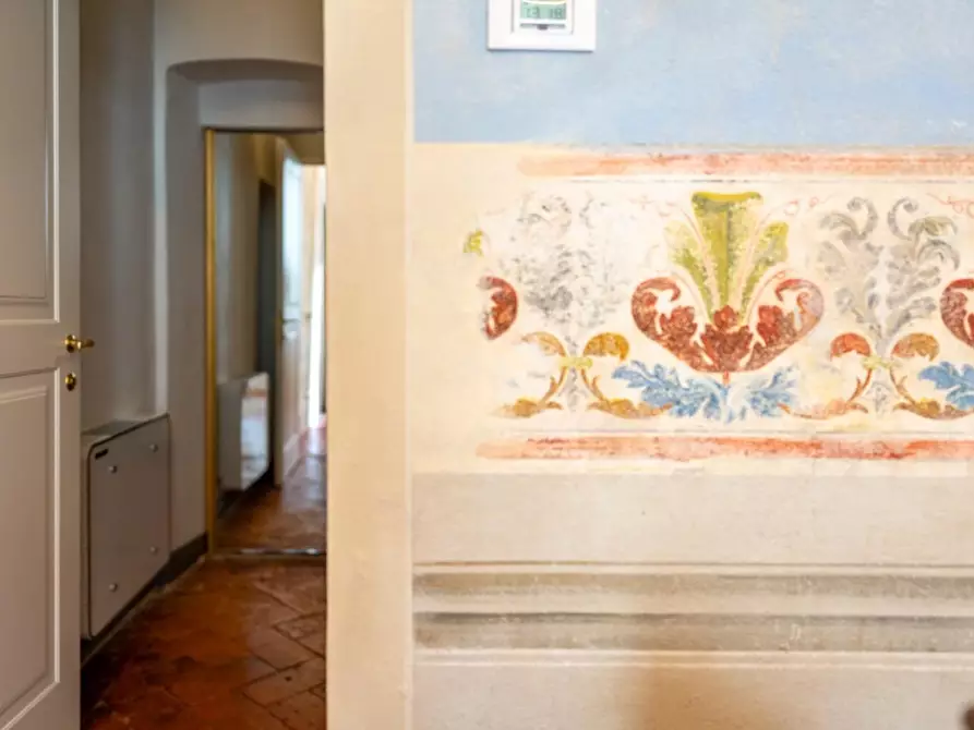 Immagine 31 di Palazzo in vendita  a Pisa