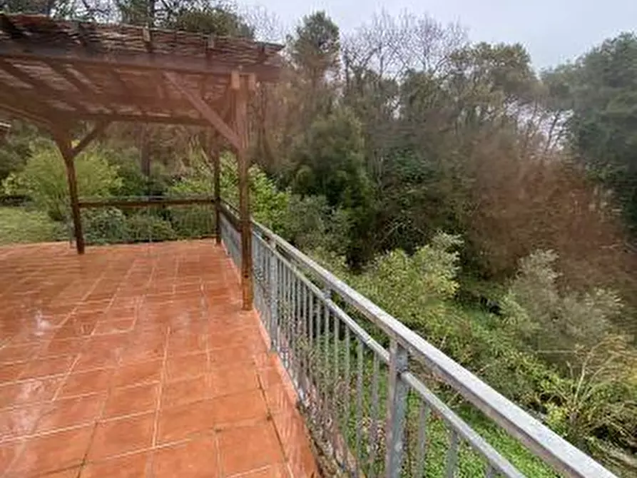 Immagine 4 di Casa indipendente in vendita  a Lerici