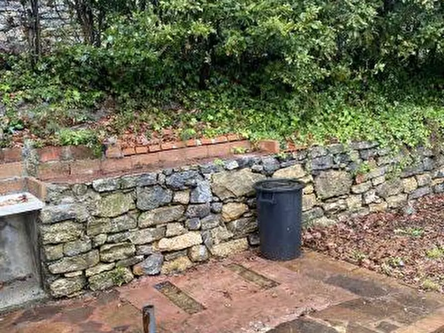 Immagine 3 di Casa indipendente in vendita  a Lerici