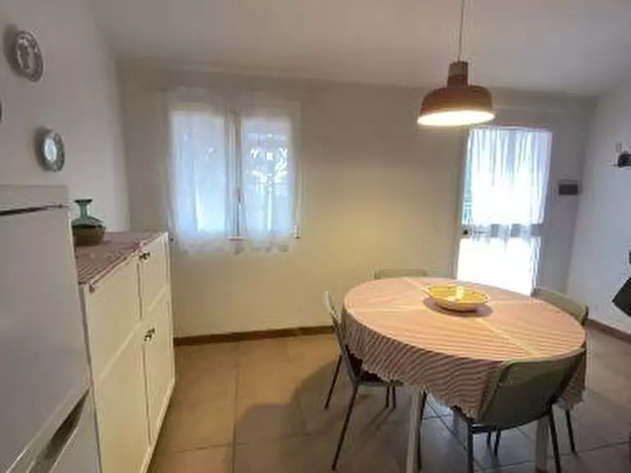 Immagine 10 di Casa indipendente in vendita  a Lerici