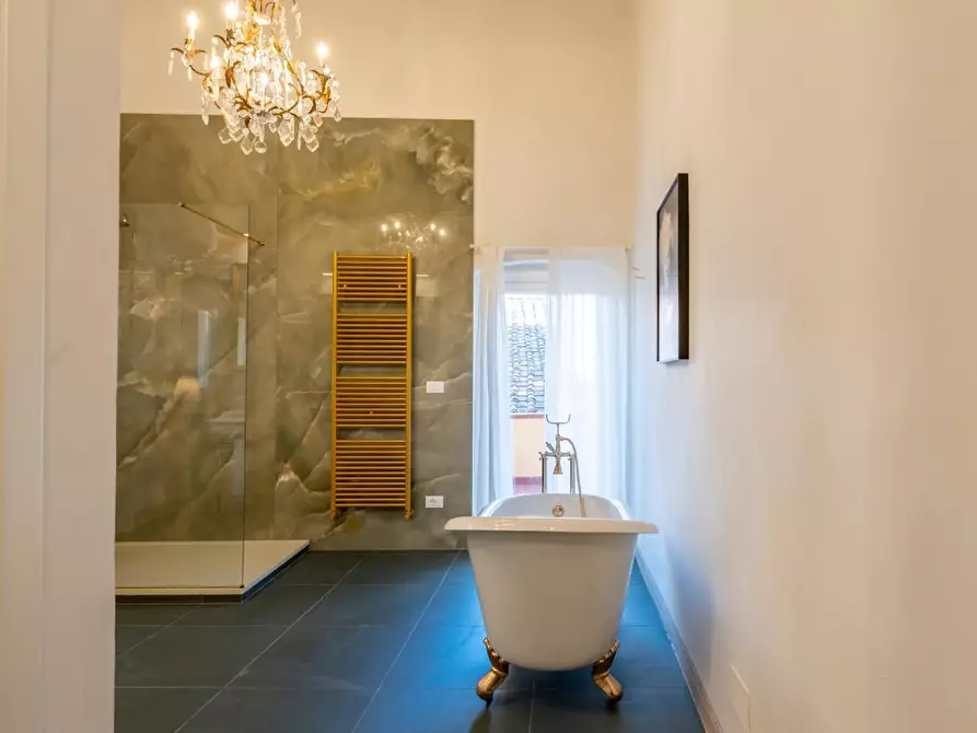 Immagine 31 di Appartamento in vendita  a Pisa