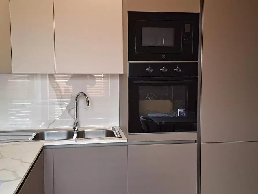 Immagine 20 di Appartamento in affitto  a Livorno