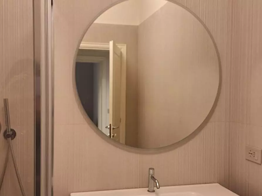 Immagine 30 di Appartamento in affitto  a Livorno