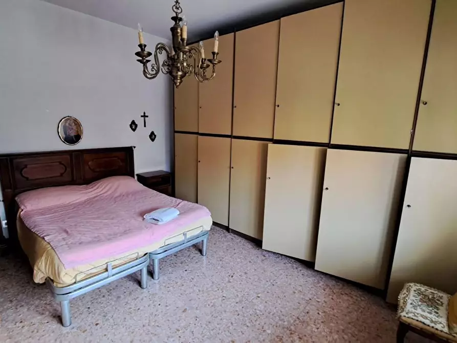 Immagine 12 di Appartamento in vendita  a Rosignano Marittimo